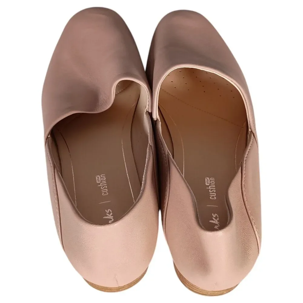 Clarks Pure Tone Loafer Shoes Womens 9 M Nude Leather Slip On Comfort